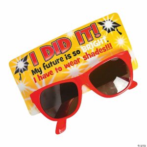 Novelty Sunglasses |   5 1/4″ x 2″ I Did It Graduation Plastic Novelty Sunglasses with Card for 12 Glow in the Dark Products Novelty Sunglasses